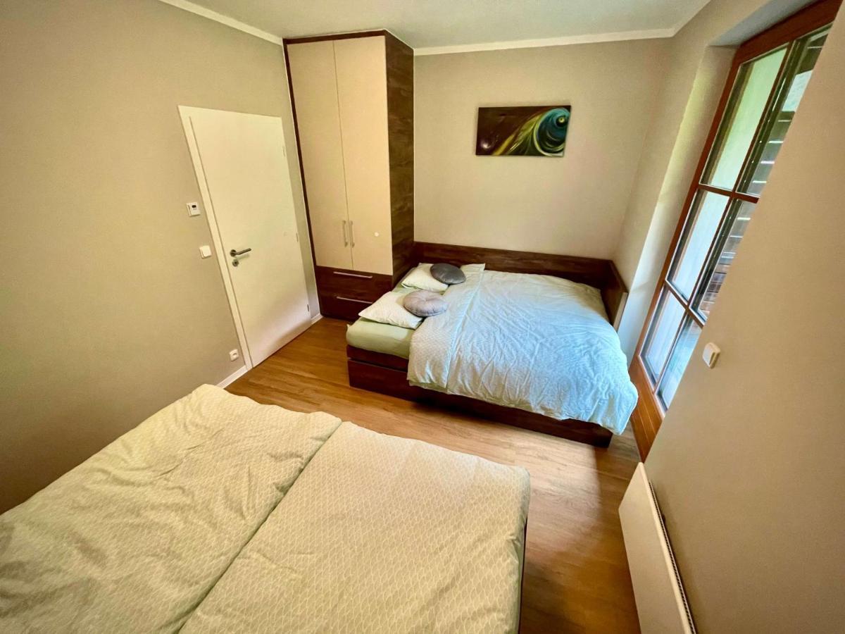 Polansky Dvur Apartamento Velké Karlovice Exterior foto