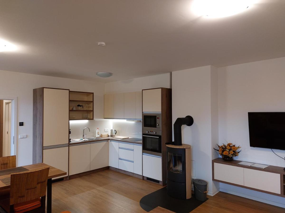 Polansky Dvur Apartamento Velké Karlovice Exterior foto