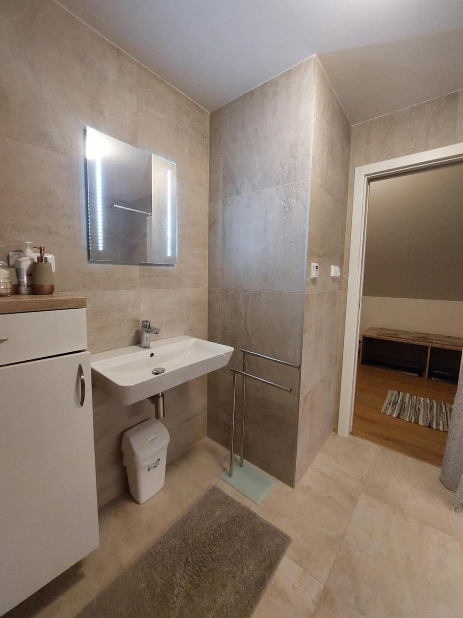 Polansky Dvur Apartamento Velké Karlovice Exterior foto